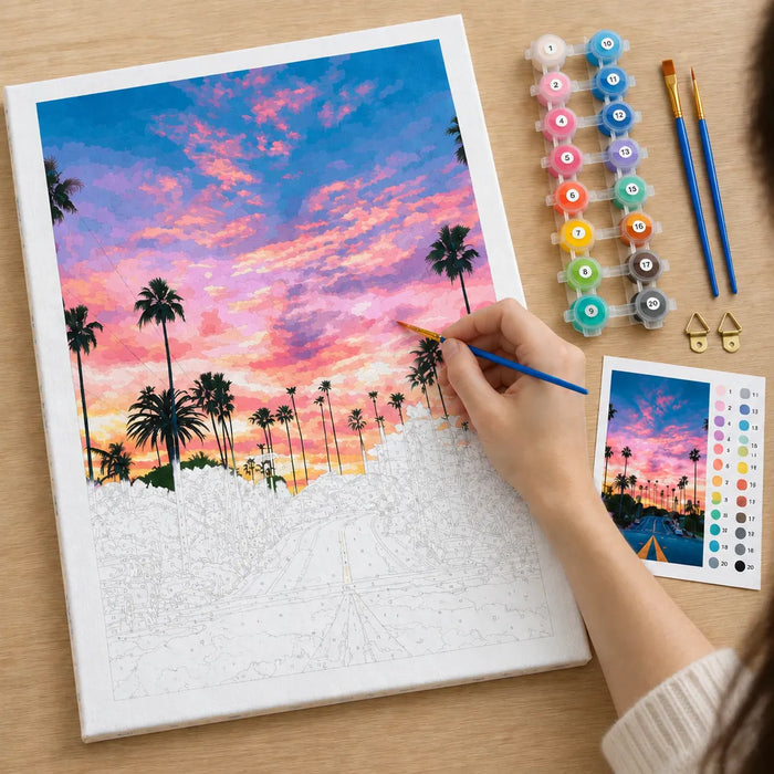 Hand malt den rosa Himmel auf einer nummerierten Leinwand, Malen nach Zahlen für Erwachsene